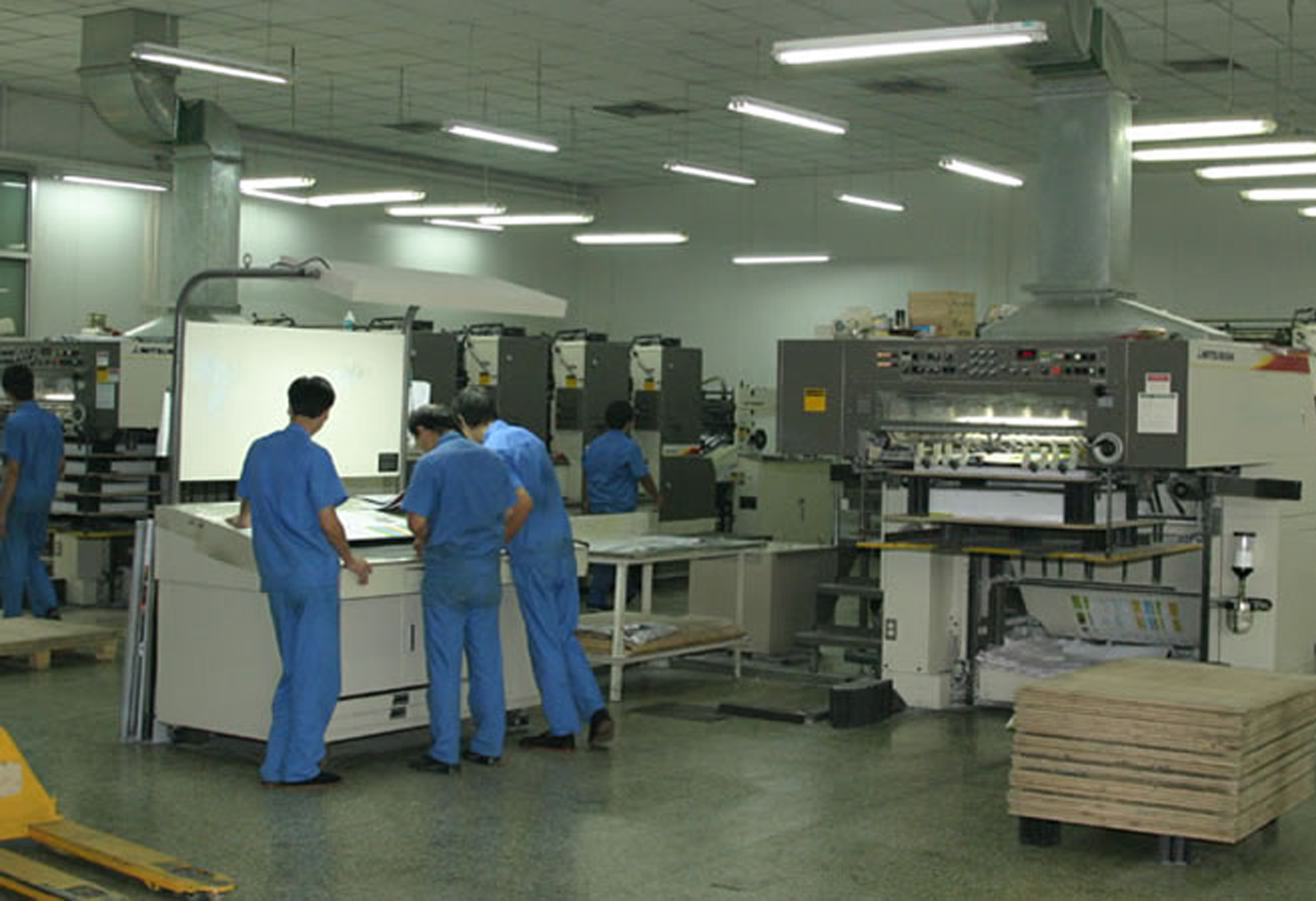 研發(fā)團(tuán)隊(duì) 研發(fā)團(tuán)隊(duì)